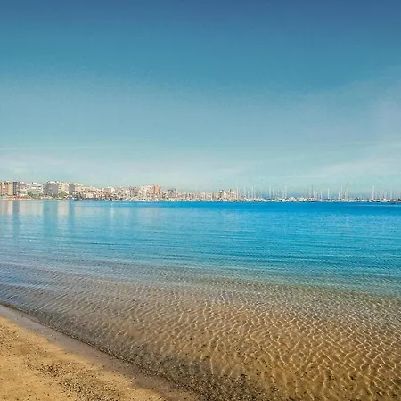Cozy In With Swimming Pool Διαμέρισμα Τορεβιέχα